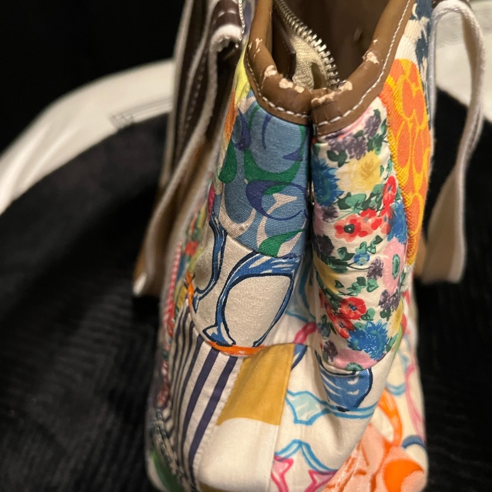 Multi colored patchwork Coach bag - Picture 9 of 12